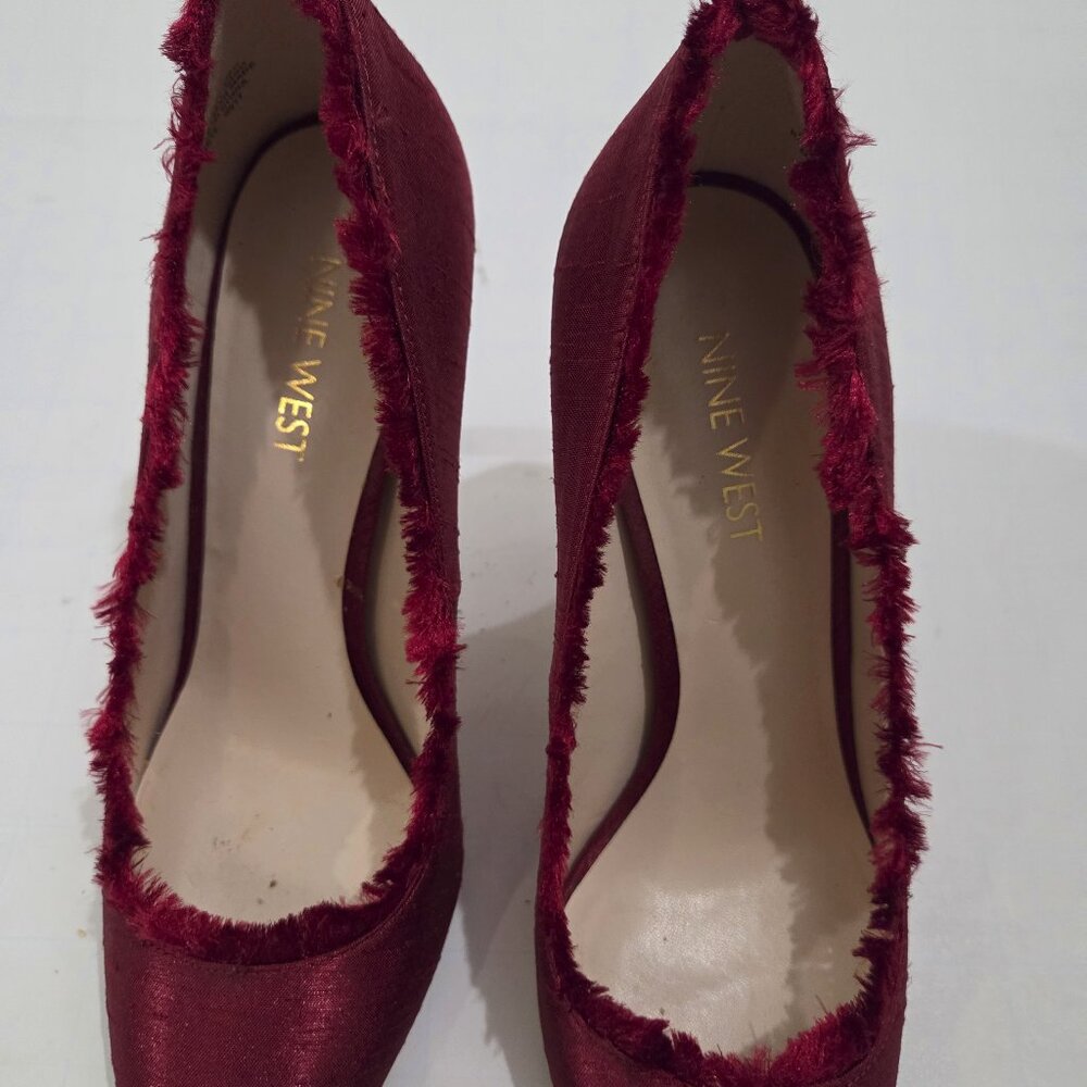 Nine West High Heels Shoes, Red, Size 6 1/2 M (6.5) - Picture 4 of 16